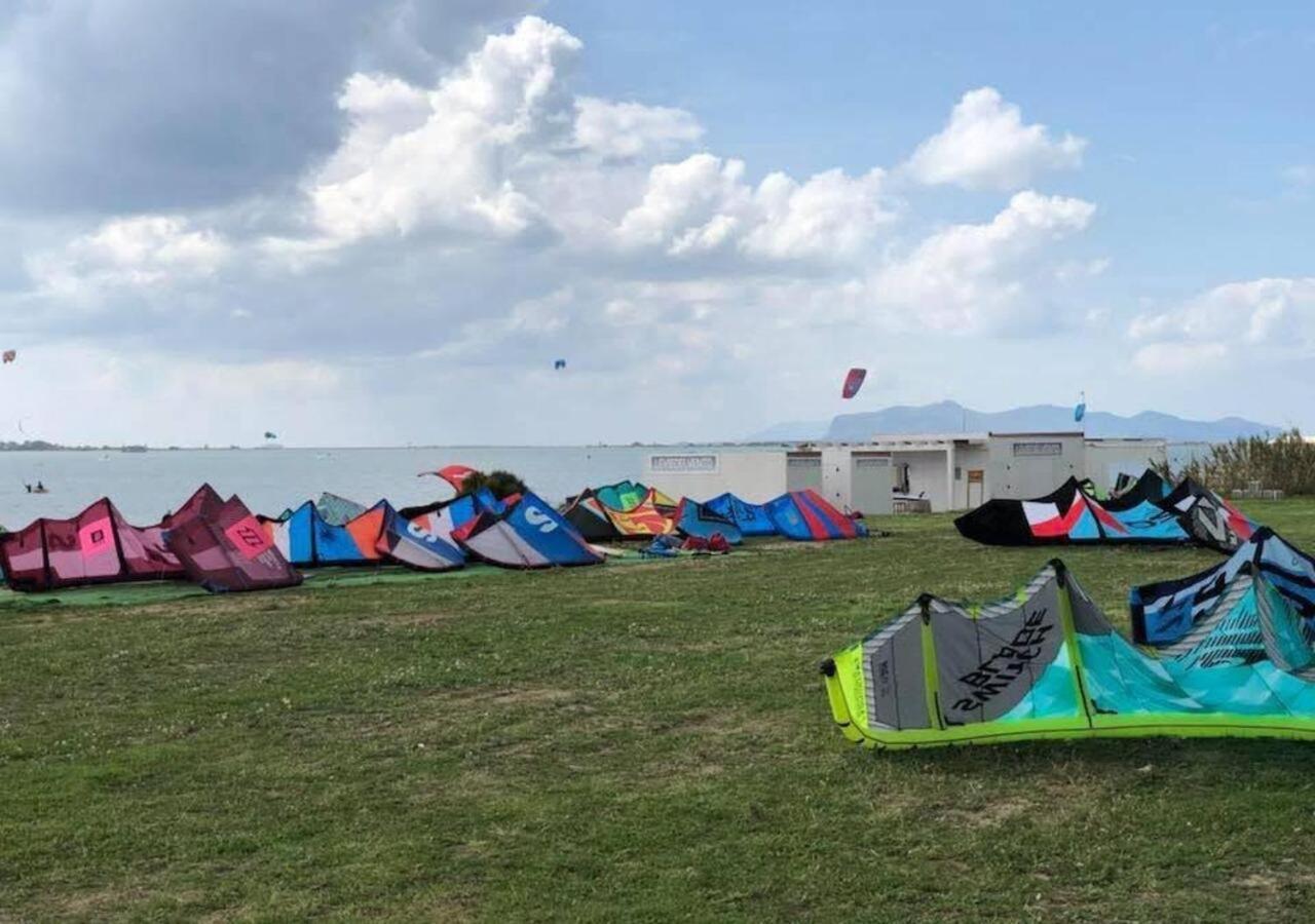 Kite Hub Lo Stagnone Bed & Breakfast Birgi Vecchi Dış mekan fotoğraf